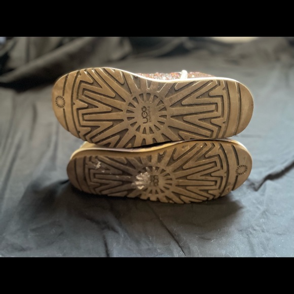 UGG Sequin Boots - Picture 5 of 8